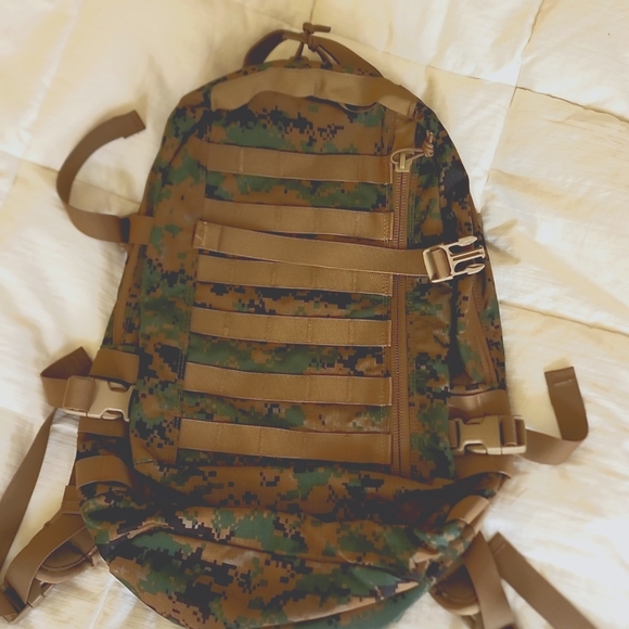 Arc'teryx Other - Arc'teryx Assault Pack